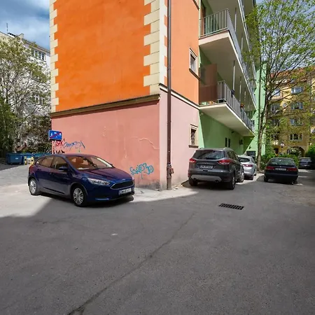 Апартаменты Old Town By Renters *